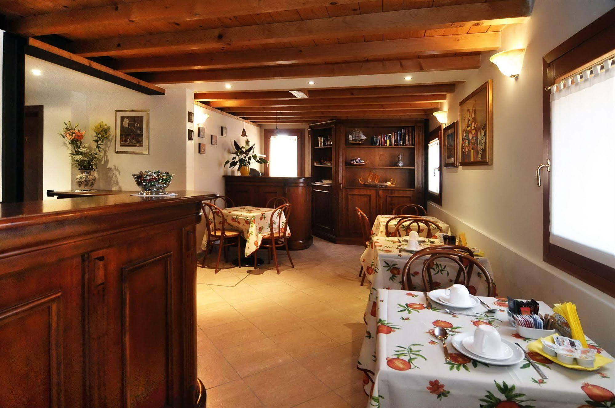 Ca' Fontanea Bed & Breakfast Venesia Bagian luar foto